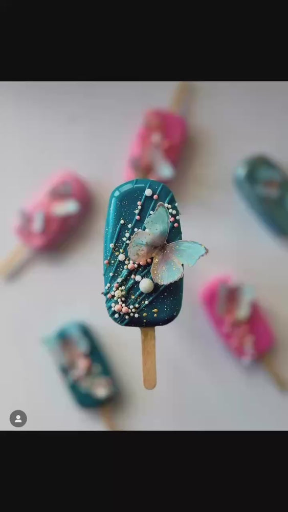 
            
                Load and play video in Gallery viewer, Pink &amp;amp; Blue Pre-cut Edible Wafer Butterflies
            
        